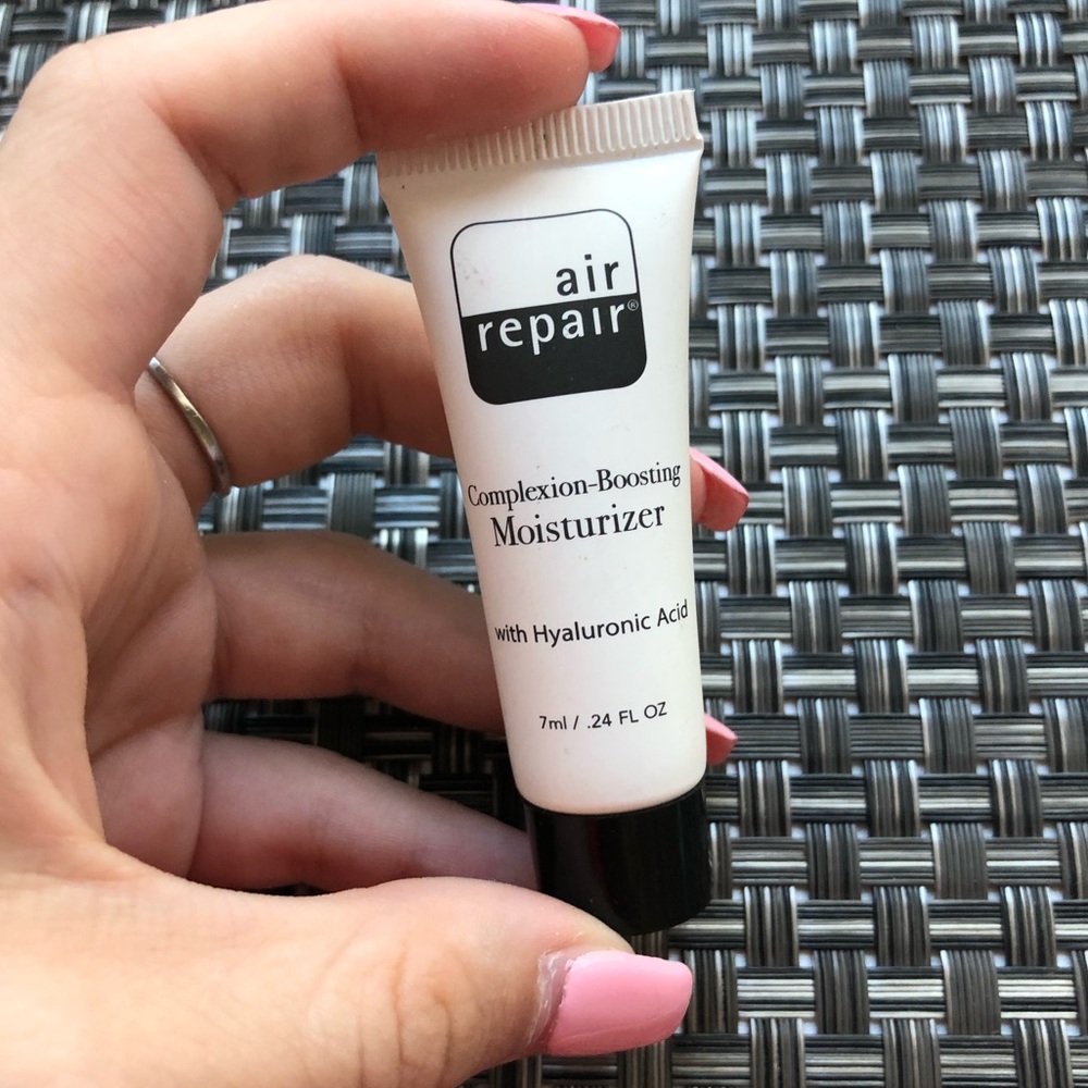 air repair complexion-boosting moisturizer